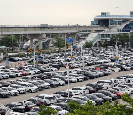 여름 휴가길 편리하고 안전하게…공항에선 ‘짐 배송 서비스’도