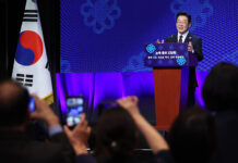 이 대통령 “재외국민들이 당당하게 말할 수 있는 대한민국 만들겠다”