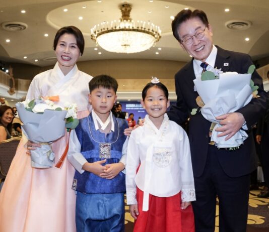 이 대통령, “대한민국 없이는 인공지능 가능하지 않은 상황 꼭 만들고 싶어”